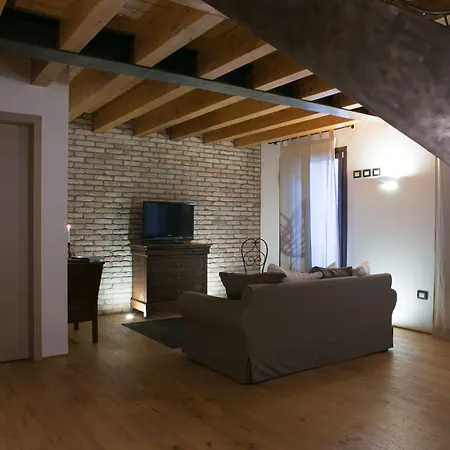 Ca' Gemma Gæstehus 3*