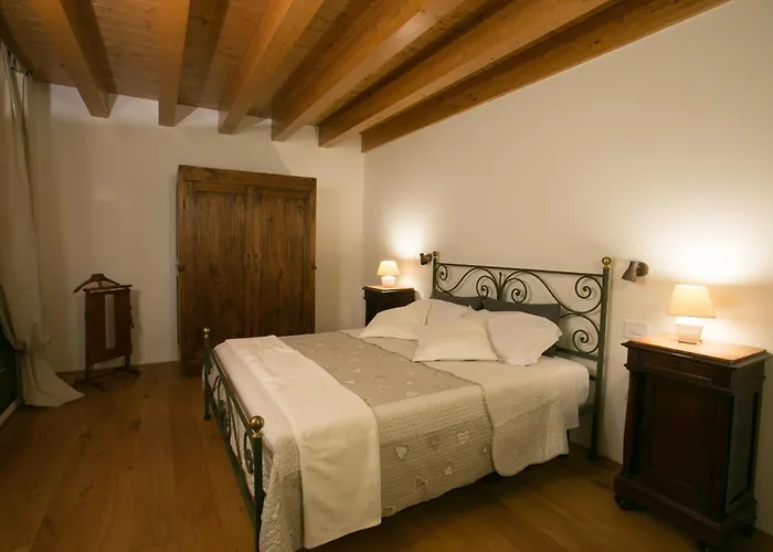 招待所 卡杰玛住宿加早餐旅馆 3*