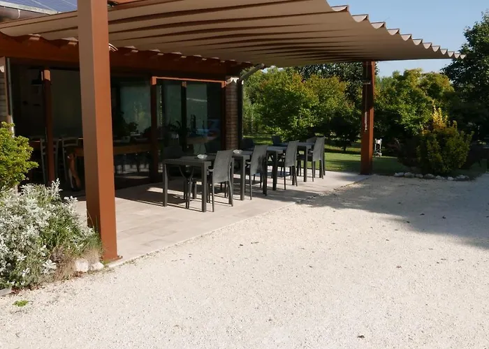 卡杰玛住宿加早餐旅馆 招待所