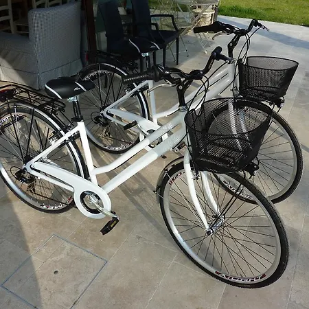 卡杰玛住宿加早餐旅馆 招待所